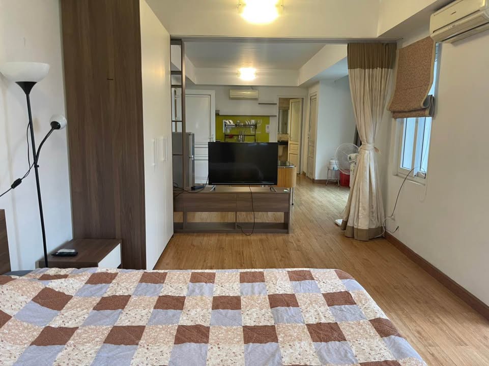 Căn hộ 1 phòng ngủ tại 57 Láng Hạ, Đống Đa - Full nội thất, sáng thoáng!