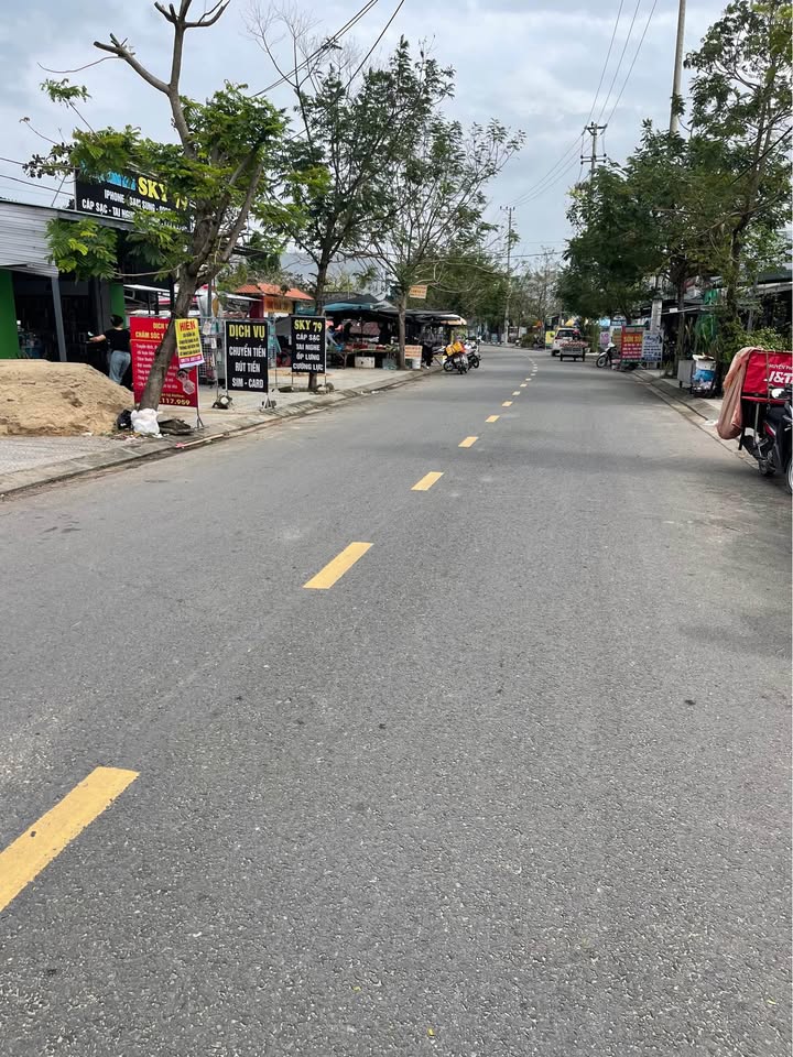 Đất 2 Mặt Tiền Hòa Quý Đà Nẵng 150m² giá 2 tỷ - Pháp lý chuẩn, cơ hội đầu tư tuyệt vời!