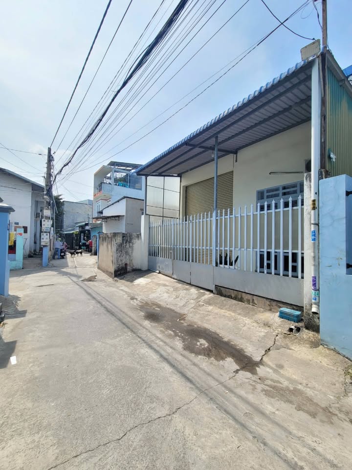 Đất nền 206m² Tân Đông Hiệp - Gần trung tâm y tế Dĩ An, giá 4.9 tỷ!