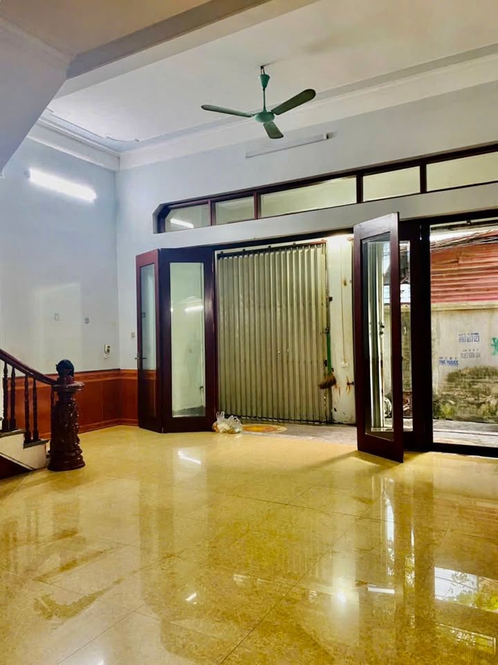 Nhà 3 tầng khu phố Tân Thành, Đồng Kỵ 81m² giá 3 tỷ - Sẵn sàng vào ở!