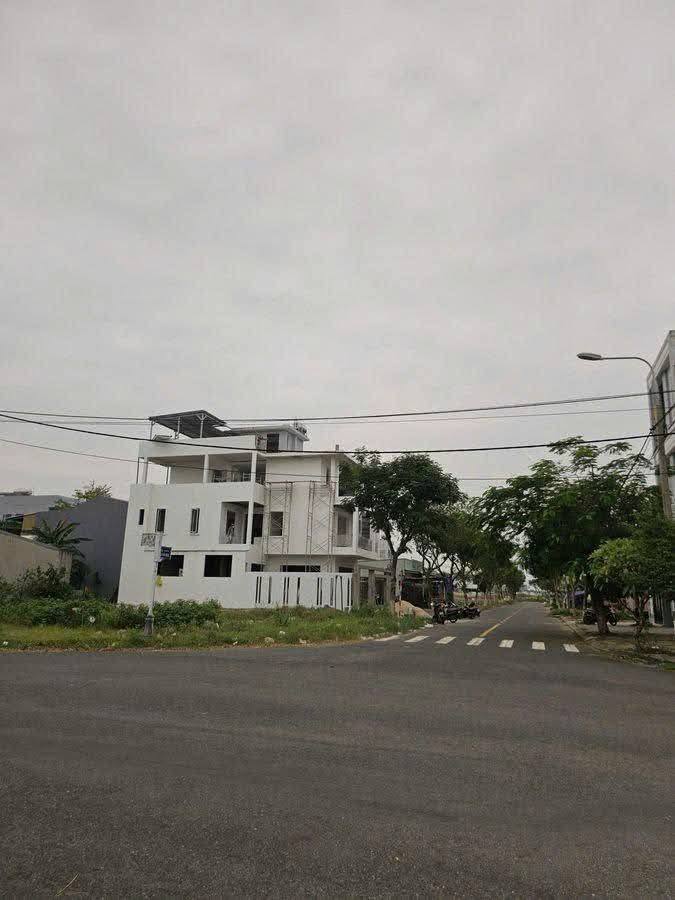 Đất nền lô góc 2 mặt tiền 120m² Võ Văn Đồng - Hòa Hải - Đà Nẵng, giá 9 tỷ - Cơ hội vàng cuối năm!