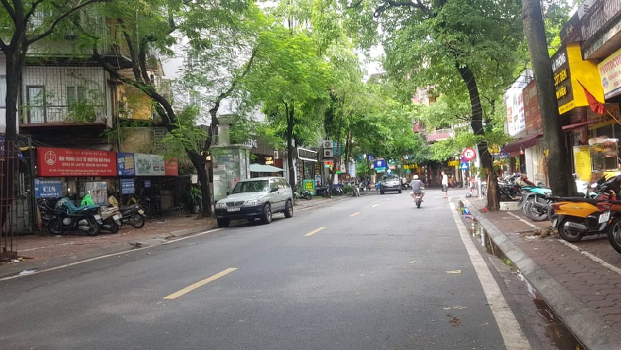 Nhà mặt phố Hoàng Đạo Thành 87m² giá 8.6 tỷ - Đầu tư sinh lời ngay!