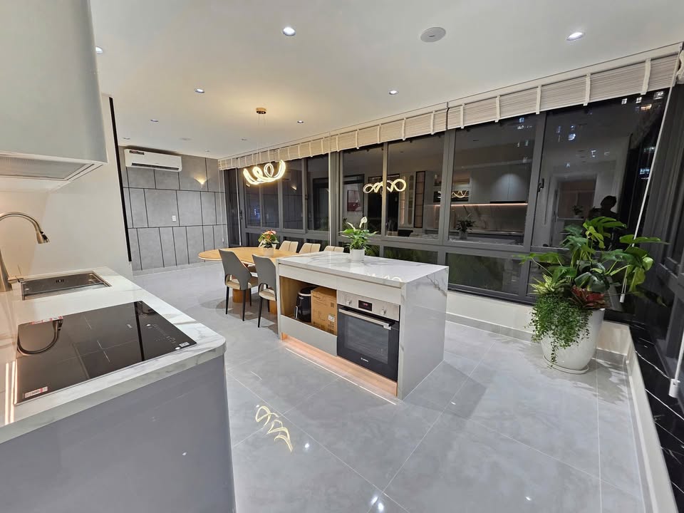 Căn hộ Sky Garden 3 quận 7 98m² giá 9.8 tỷ - Có sân vườn rộng 500m²