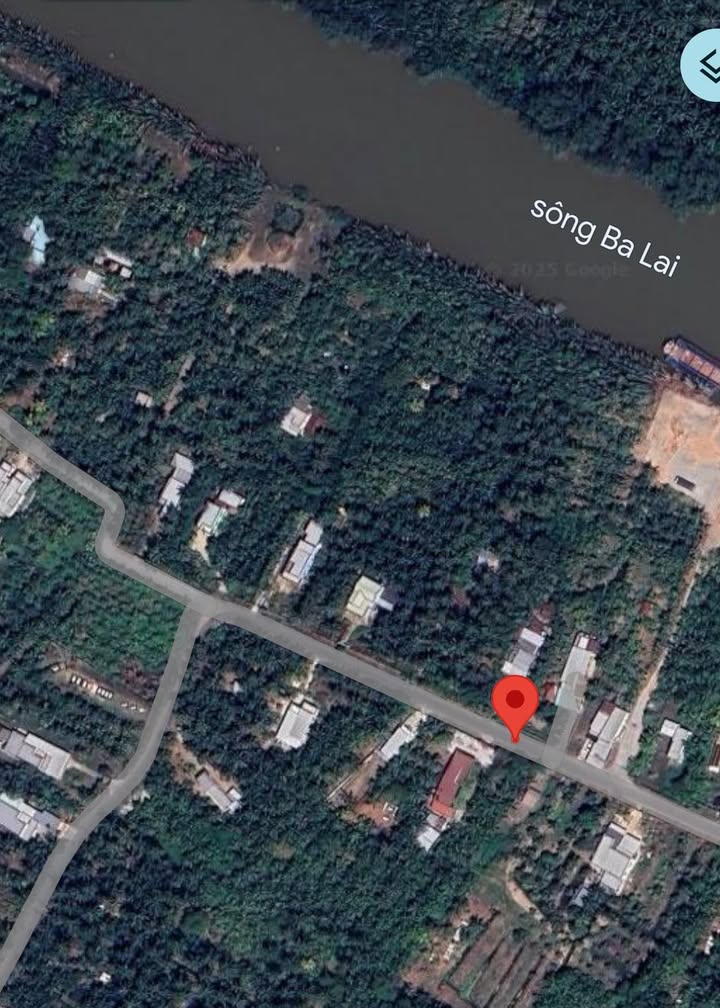 Đất thương mại mặt tiền sông Ba Lai, Bến Tre 4489m² - Đầu tư sinh lời ngay!