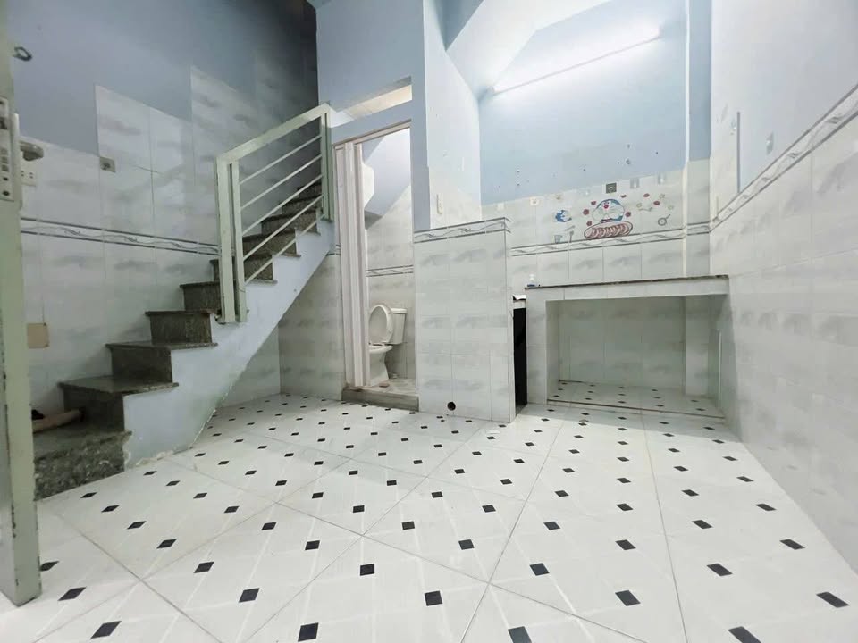 Nhà đẹp Hẻm 1 Đoàn Văn Bơ, Quận 4, 13.8m² giá 1.399 tỷ - Dọn vào ở ngay!