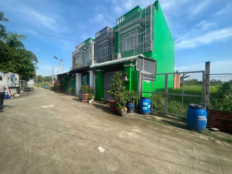 Lô đất thổ cư Tân Phú Trung, Củ Chi 164m² giá 1 tỷ - Đầu tư sinh lời ngay!