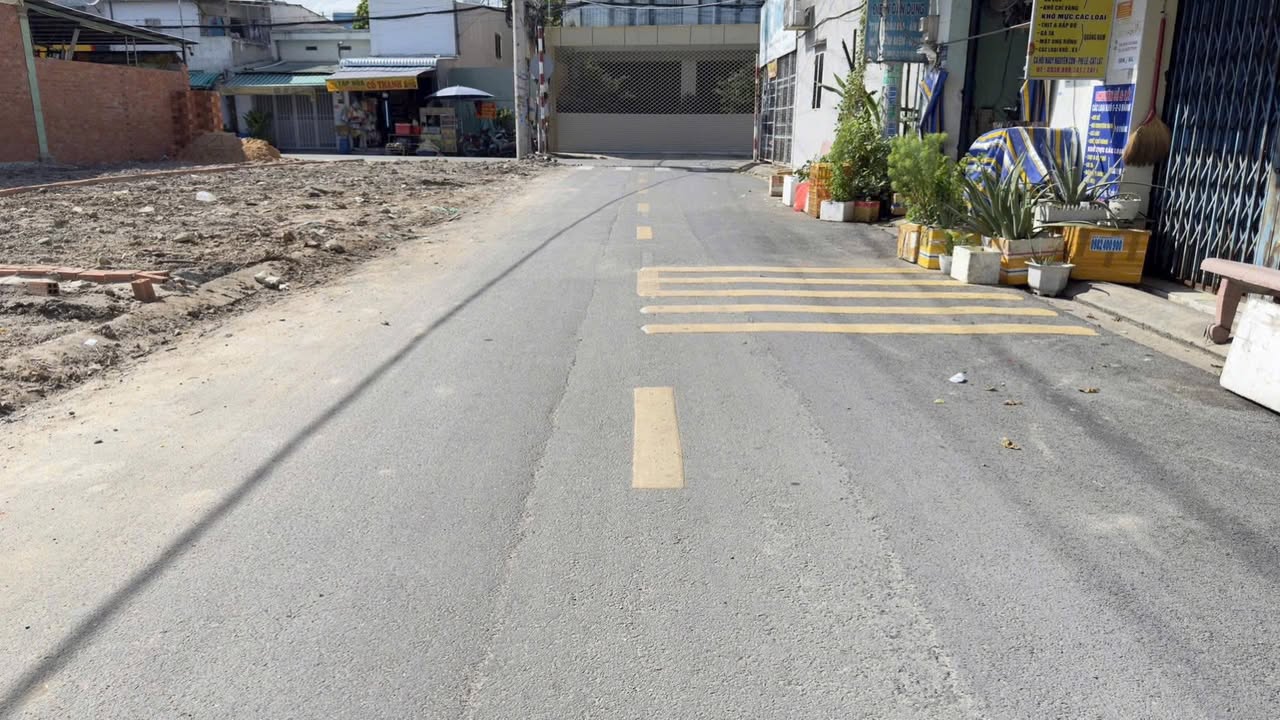 Đất thổ cư Tân Xuân 4, Hóc Môn 87m² giá 4.85 tỷ - Sổ hồng riêng, đường nhựa xe hơi thuận tiện!