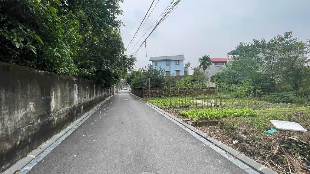 Nhà lô góc 50m² Vân Nội, Đông Anh giá 4.1 tỷ - Giao thông thuận lợi!