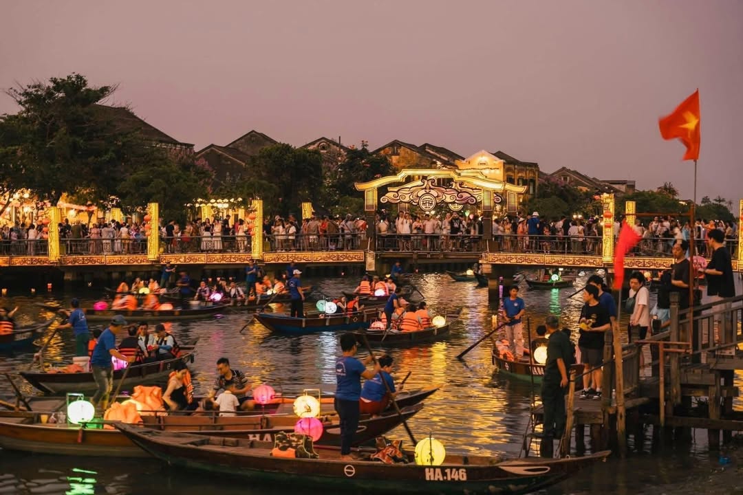 Cho thuê nhà góc 2 mặt tiền phố Nguyễn Phúc Chu, Hội An 400m² - Cơ hội kinh doanh hiếm có!