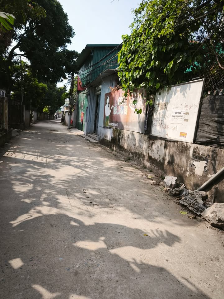 Đất Cự Khối Long Biên 55m² giá 7.1 tỷ - Đường thông thoáng ô tô 7 chỗ