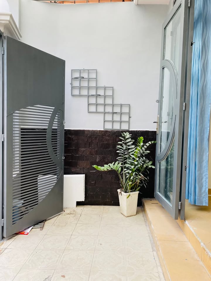 Nhà riêng Bùi Đình Tuý Phú Nhuận 48m² giá 6.8 tỷ - Căn góc hiếm có