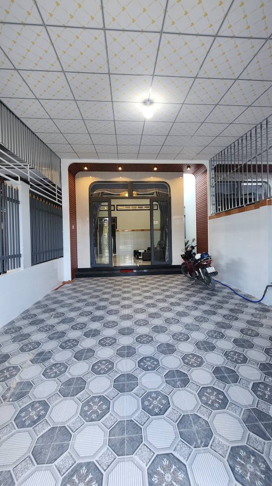 Nhà bán Bàu Năng, Dương Minh Châu 160m² giá 1.55 tỷ - Full nội thất tặng kèm!