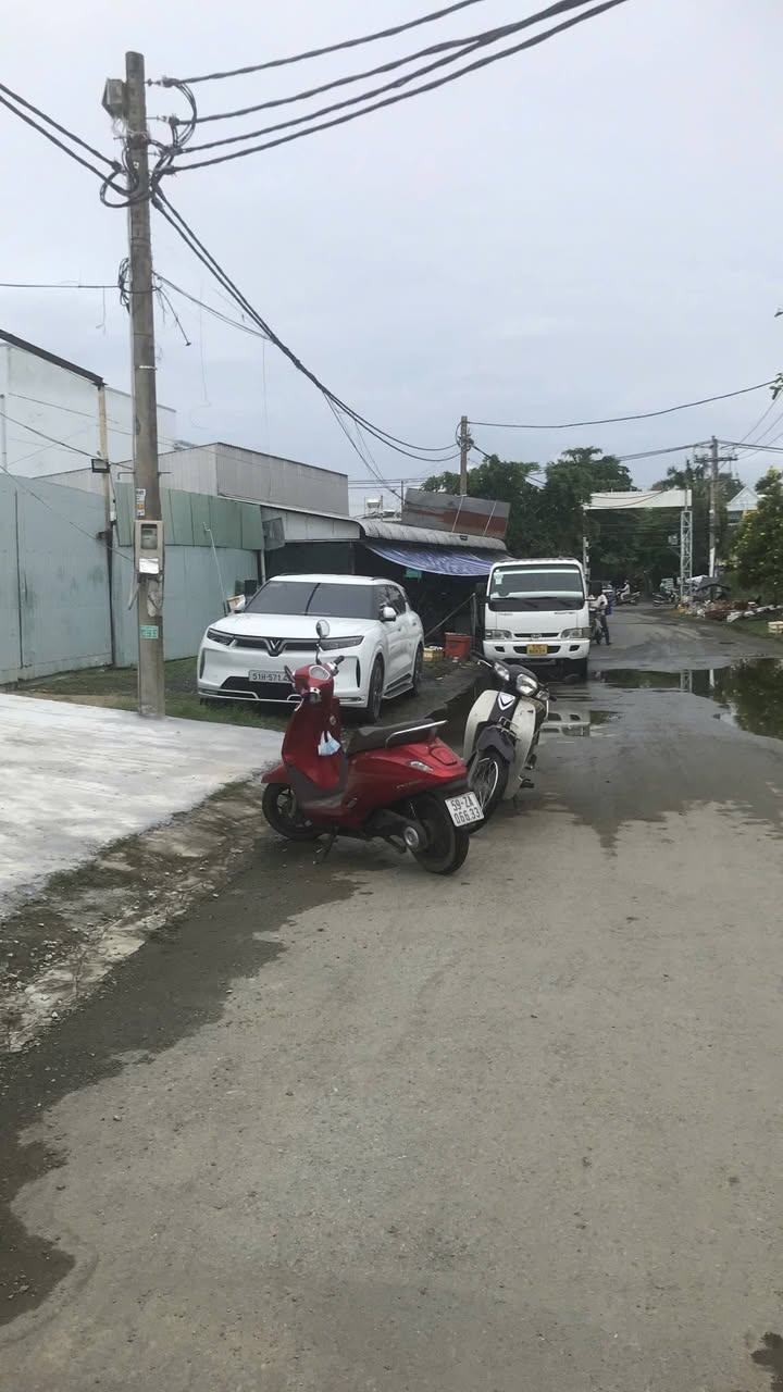 Nhà xưởng 600m² đường Lê Văn Lương, Nhơn Đức, Nhà Bè giá 23 tỷ - Cơ hội đầu tư hấp dẫn!