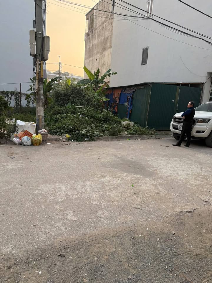 Đất dịch vụ Tân Tây Đô 50m² giá 7.95 tỷ - Ô tô tránh, vị trí đẹp!