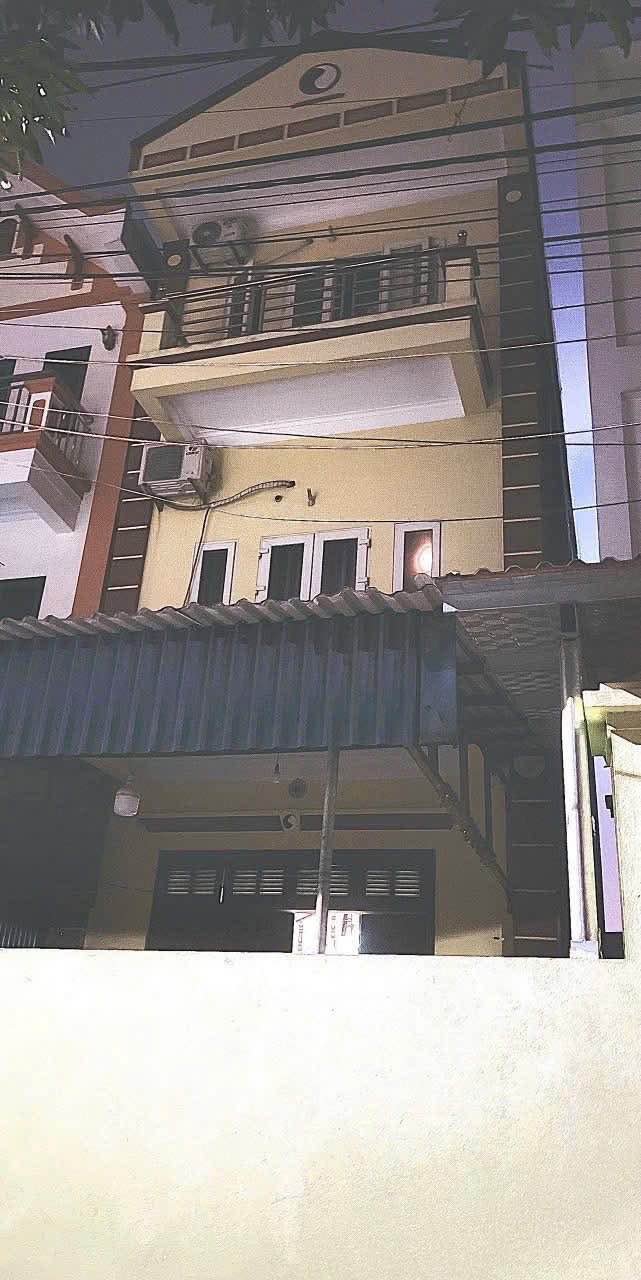 Nhà 3 tầng thôn Đông Trù, Đông Anh 84.2m² giá 11 tỷ - Vị trí vàng xem pháo hoa!