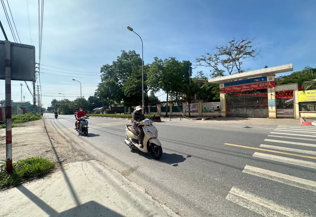 Đất nền Tiền Phong Mê Linh 90m² giá thỏa thuận - Đường rộng ô tô tránh nhau!