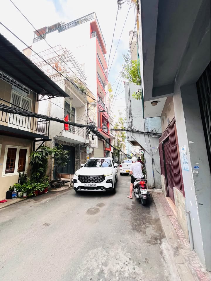 Bán gấp FrontHouse Lê Văn Sỹ 48m² giá chỉ 12 tỷ - Mặt tiền kinh doanh, xe hơi tránh nhau thoải mái!