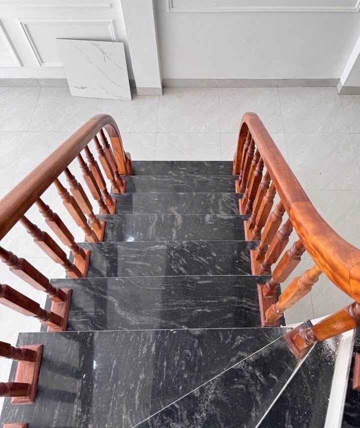 Nhà mặt ngõ Quang Lãm, Hà Đông 132m² giá 9 tỷ - Kinh doanh đỉnh cao!