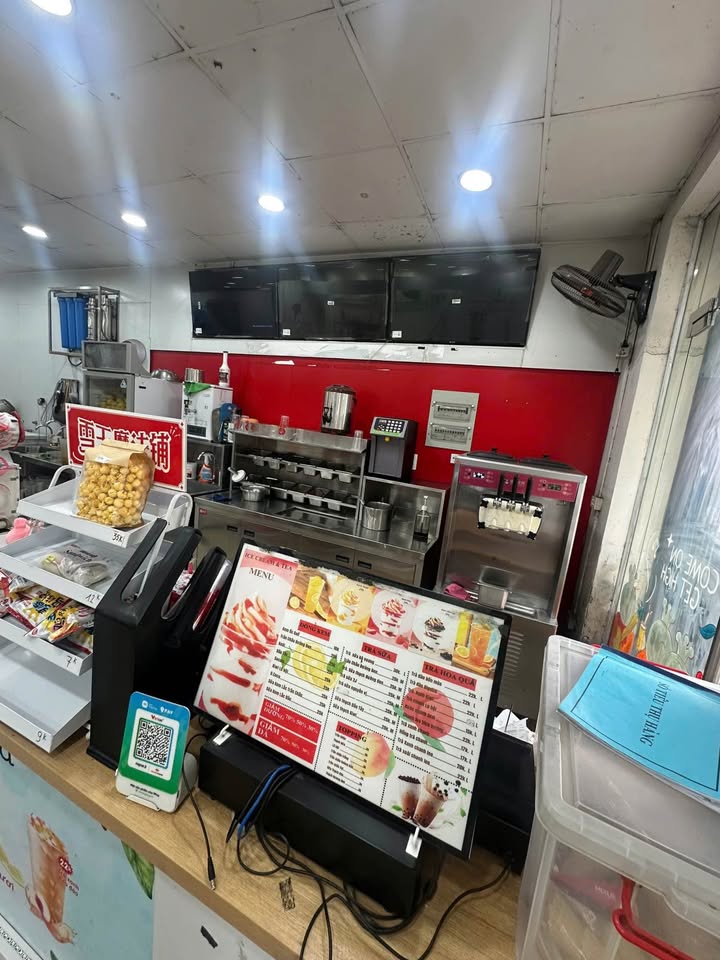 Cửa hàng trà sữa, kem tươi đường Lĩnh Nam 160m² giá 31 triệu - Kinh doanh ngay!