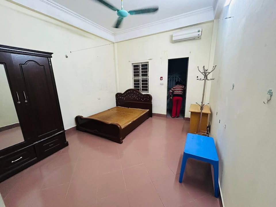 Phòng cho thuê tại Ngõ 68 Cầu Giấy 3 triệu - Full nội thất, ban công thoáng đãng!