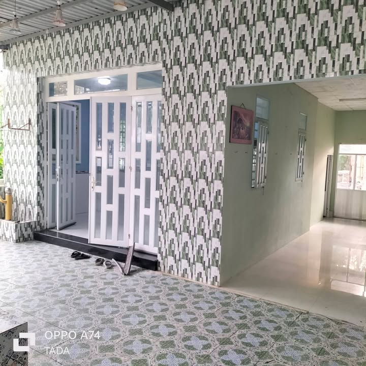 Nhà lầu trệt Long Phước, Long Hồ 234m² giá 1.4 tỷ - Sân đậu ô tô thoải mái!