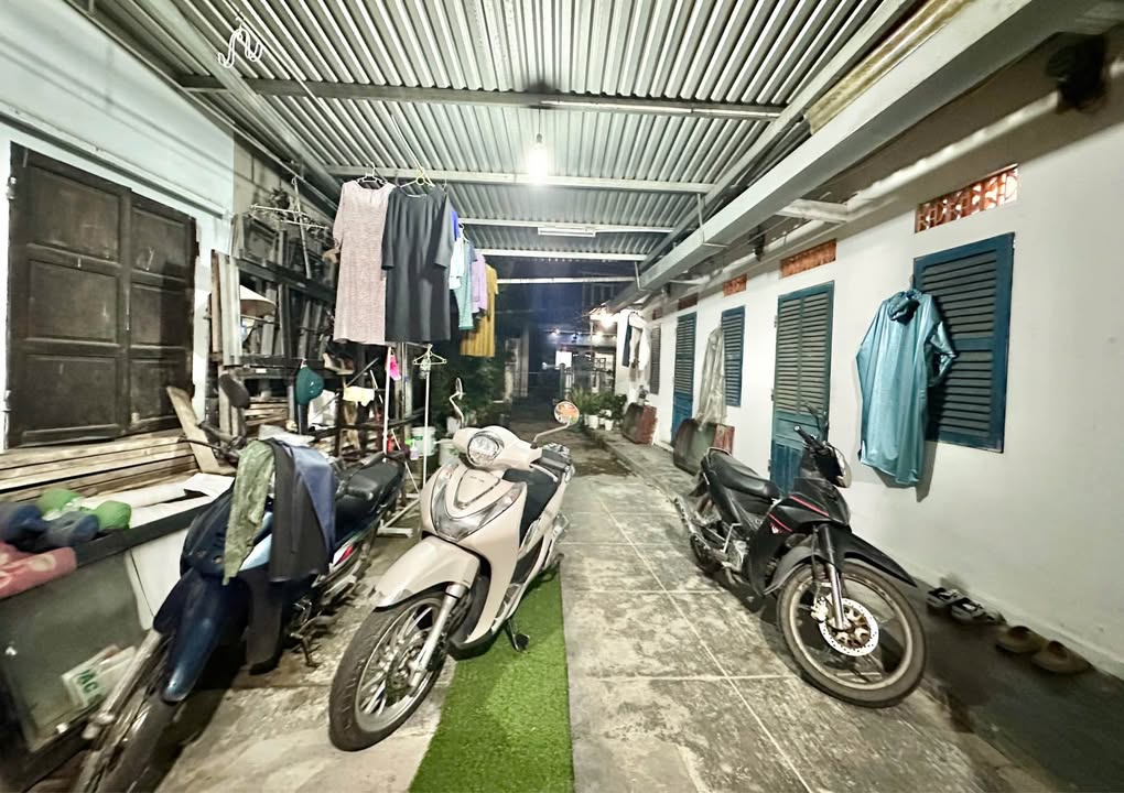 Đất Kiệt Trần Thanh Mại 174,6m² giá 3,4 tỷ - Tặng nhà trọ 4 phòng thu nhập ổn định!