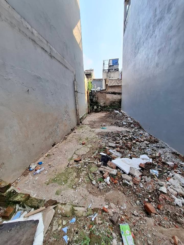 Đất nền Lĩnh Nam, Hoàng Mai 52m² - Ô tô vào tận nhà, giá tốt đầu tư!