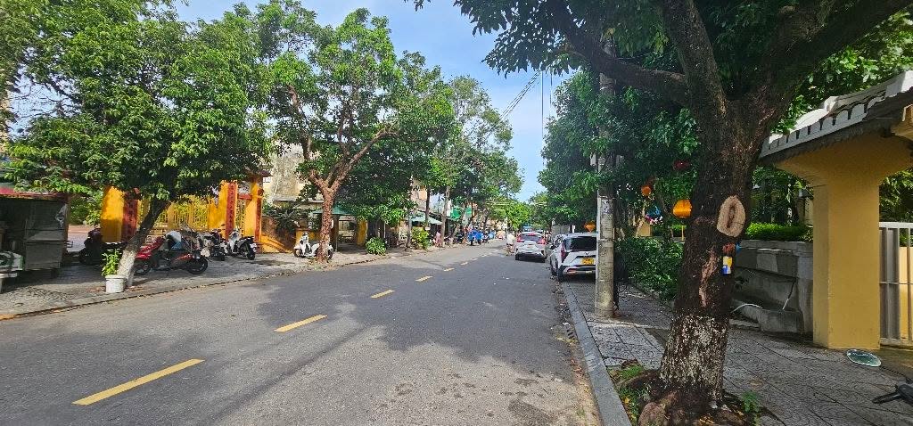 Đất mặt tiền Hùng Vương, Hội An 400m² giá 30 tỷ - Cơ hội đầu tư vàng cho khách sạn, villa!