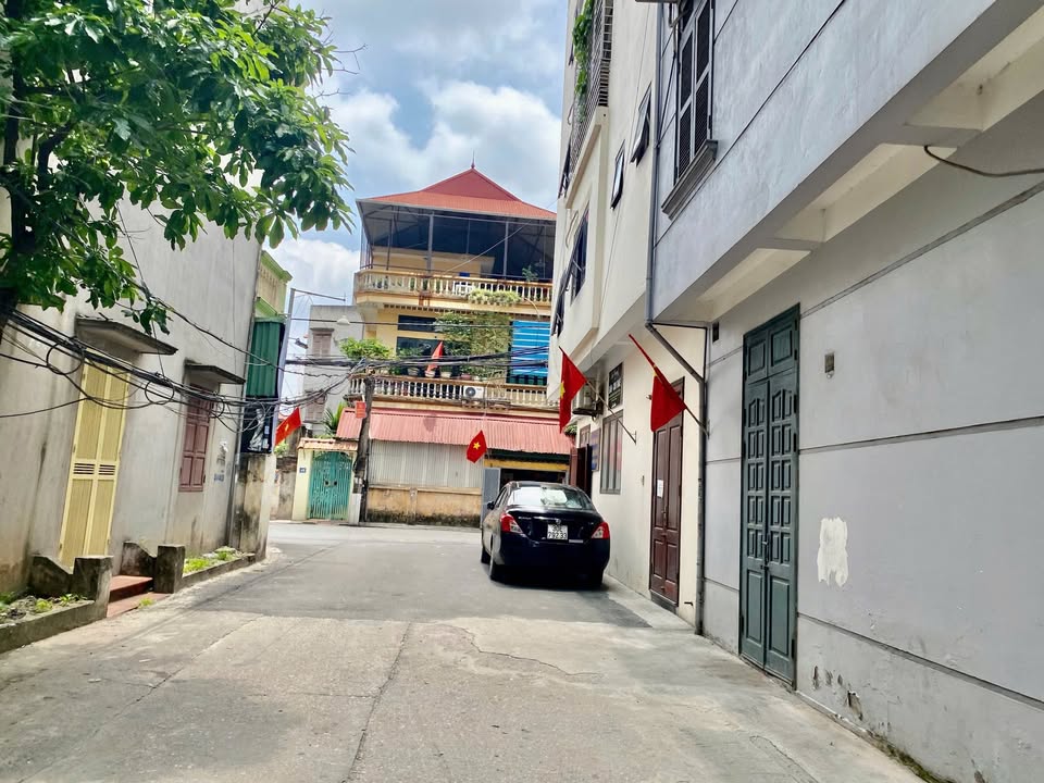 Nhà Trịnh Văn Bô, Bắc Từ Liêm 37m² giá 50 tỷ - Lô góc ô tô đỗ cửa!