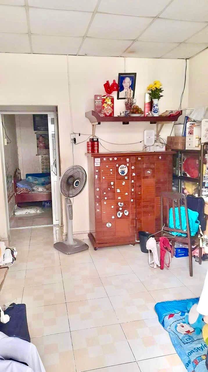 Nhà chính chủ 2 tầng Gò Vấp 32m² giá 3.9 tỷ - Sổ hồng riêng, hoàn công đầy đủ!