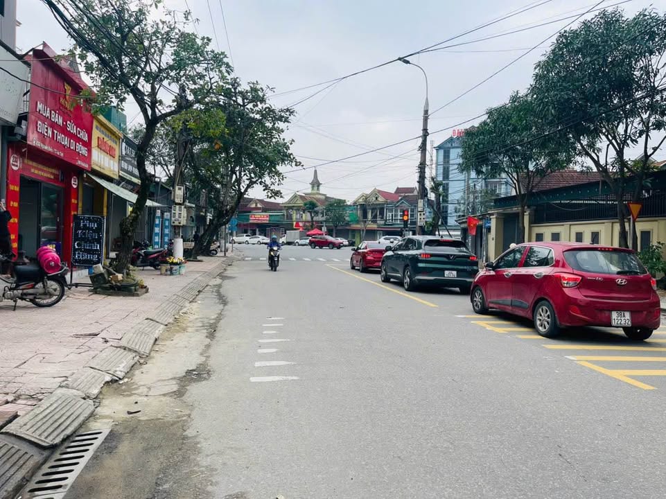 Đất kinh doanh mặt tiền đường Nguyễn Biểu, phường Nam Hà, 128,9m², giá chỉ 8 tỷ - Cơ hội đầu tư tuyệt vời!