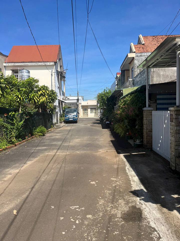 Đất thổ cư hẻm Quang Trung, Bảo Lộc 259.2m² giá chỉ 4.7 tỷ - Cơ hội đầu tư tuyệt vời!