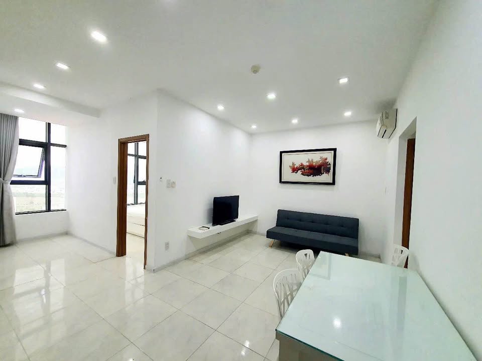 Căn hộ Mường Thanh Nha Trang 50.8m² giá 2.95 tỷ - View đẹp xéo biển