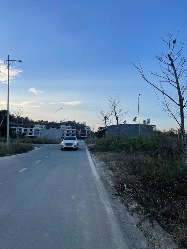 Đất nền Cam Đường Lào Cai 106m² giá 1.66 tỷ - Cơ hội đầu tư hấp dẫn!