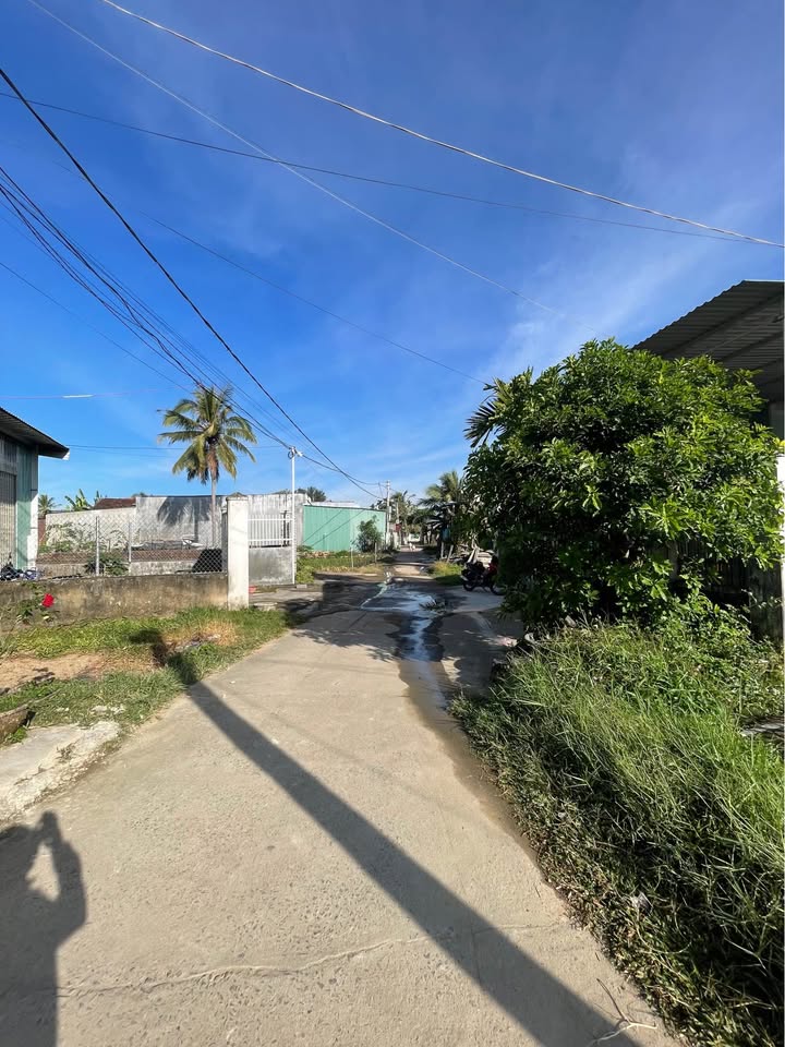 Đất thổ cư 240m² hẻm 317 Nguyễn Văn Linh - An ninh tốt, ô tô vào thoải mái!