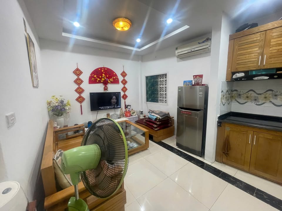 Nhà phố Khương Đình Thanh Xuân 50m² giá 1.8 tỷ - Sẵn sàng vào ở ngay!