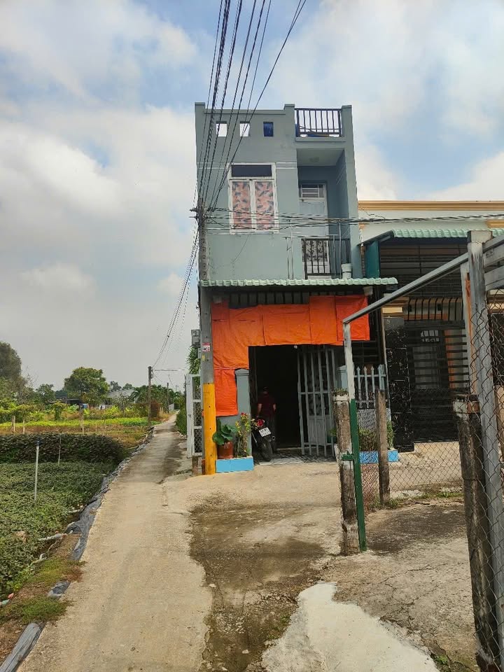 Nhà Ấp Lộc Trung, Mỹ Lộc, Cần Giuộc 48m² - Vị trí thuận lợi, giá thỏa thuận!