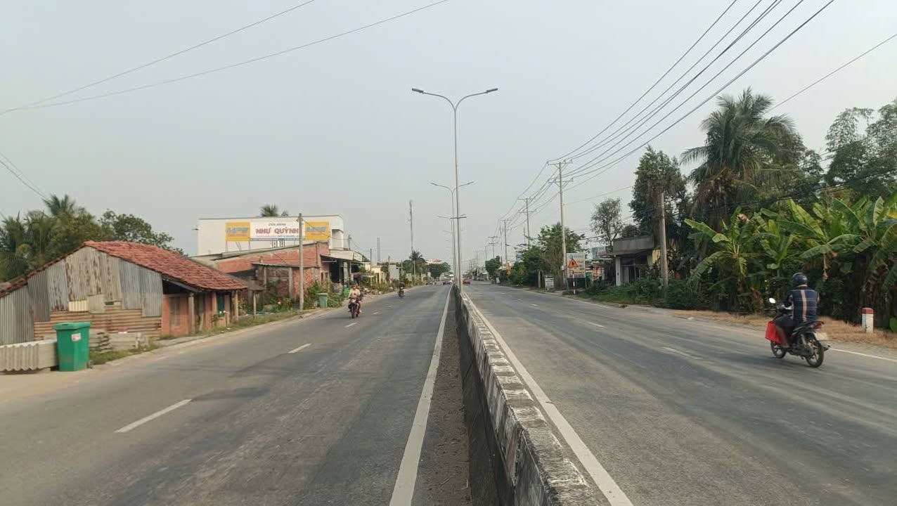 Biệt thự mặt tiền đường tỉnh lộ 830B, xã Tân Trạch, 1040m² - Cơ hội đầu tư kinh doanh tuyệt vời!