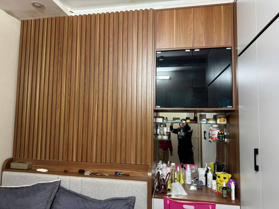 Căn hộ chung cư Kim Thi Vinh 51m² giá 1.9 tỷ - Full nội thất, tầng cao thoáng mát!