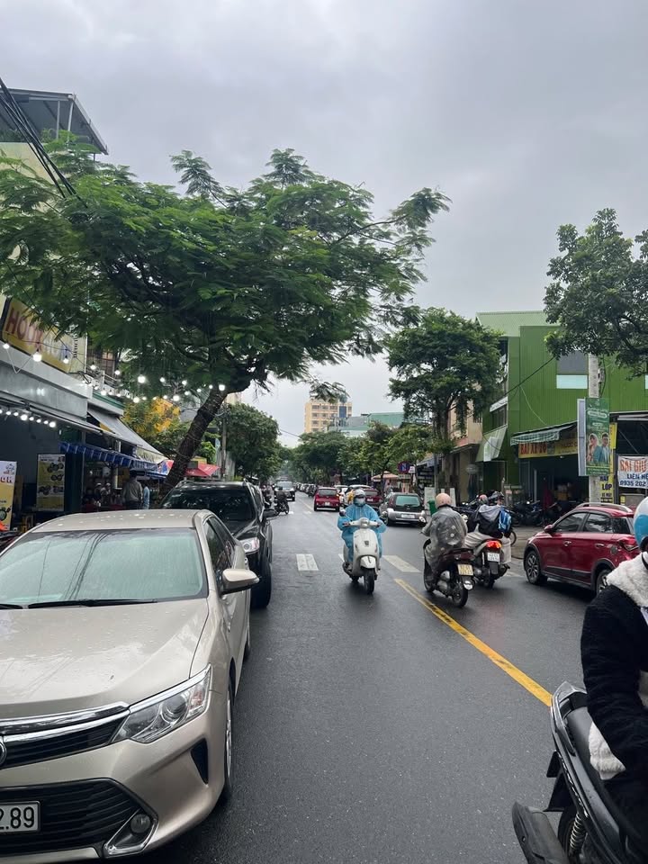 Đất nền tại đường Hoàng Văn Thụ, quận Hải Châu, Đà Nẵng - Diện tích 300m², giá thỏa thuận!