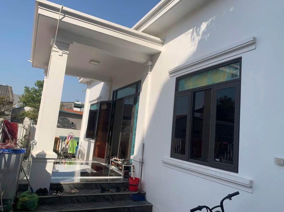 Nhà giả thái 150m² tại Khu Trới 1 - Hạ Long giá 2.35 tỷ - Hướng Tây tứ mệnh