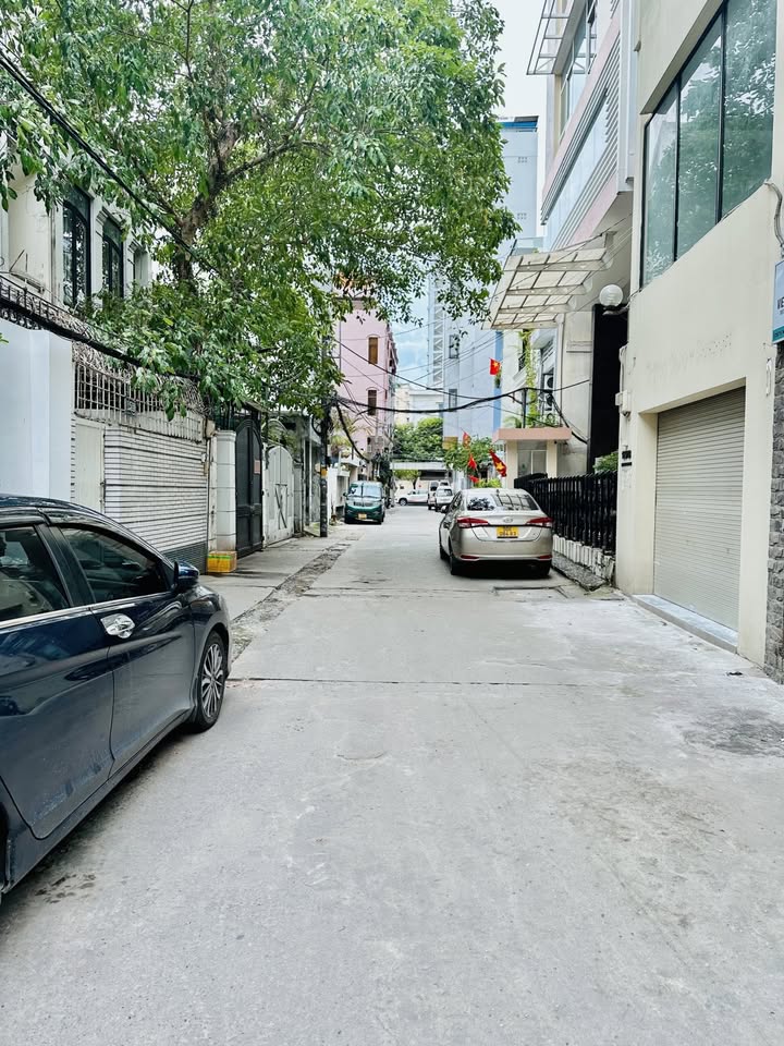 Nhà phố phường 17 Bình Thạnh 100m² giá 13 tỷ - Hẻm xe tải 5m, tiện lợi di chuyển!