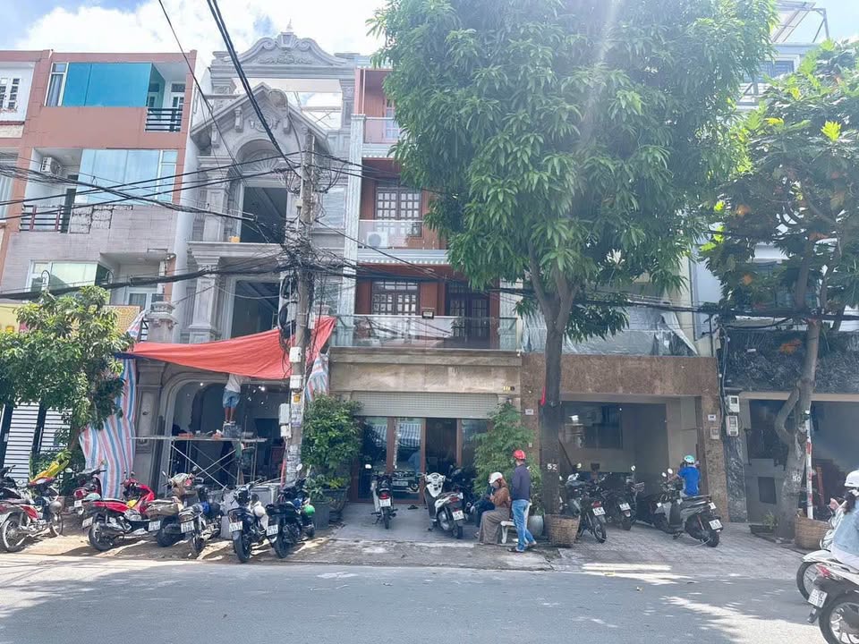 Nhà mặt tiền đường Số 30, Bình Tân 100m² giá 18.5 tỷ - Nhà mới, nội thất cao cấp!