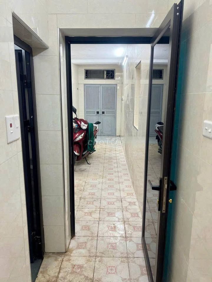Cho thuê mặt bằng tầng 1 ngõ 81 Lương Định Của 40m² - Giá chỉ 6 triệu/tháng
