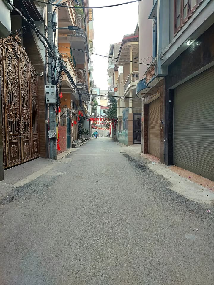 Nhà riêng 52m² Cầu Giấy - Ô tô tránh, Kinh doanh, Ở ngay Tết!