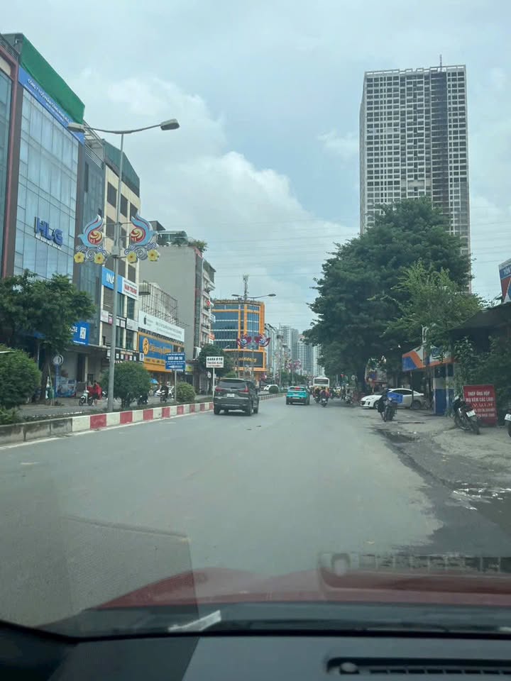 Bán đất mặt phố Vạn Phúc Hà Đông 94m² giá thỏa thuận - Vị trí siêu đẹp cho khách sạn, văn phòng!