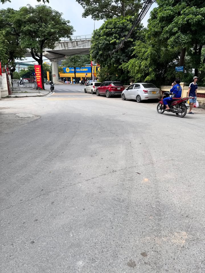 Nhà đẹp Cầu Diễn 32m² giá 6 tỷ - Sẵn sàng vào ở ngay!