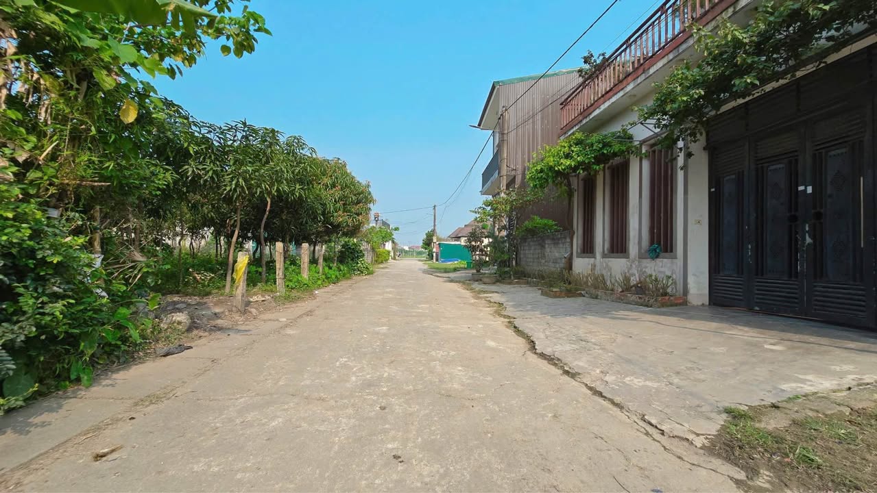 Đất TDP Hồng Hà, Thạch Trung 119,7m² giá 3,25 tỷ - Sổ hồng chính chủ, thuận tiện kinh doanh!