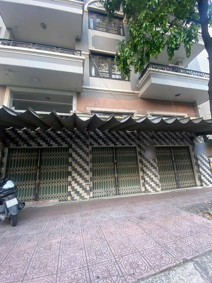 Mặt tiền kinh doanh Trường Sa, Phú Nhuận 96m² - Cơ hội vàng cho thương hiệu!