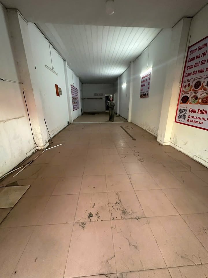 Nhà mặt tiền Lê Văn Thọ, Gò Vấp 108m² giá 24 triệu - Kinh doanh tự do!